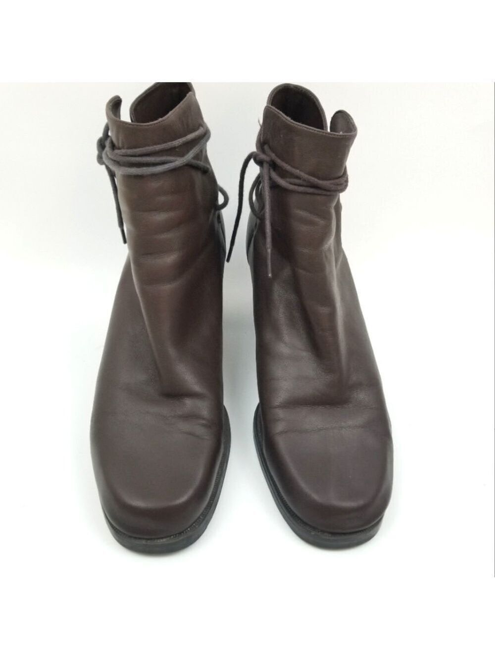 Amanda Smith Brown Leather Block Heel Booties, Size 10M - Picture 6 of 16